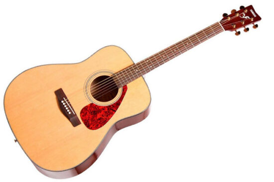 Yamaha F335 acoustic guitar